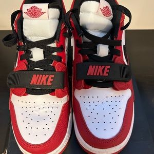 Air Jordan Legacy 312 Low Size 6 Youth